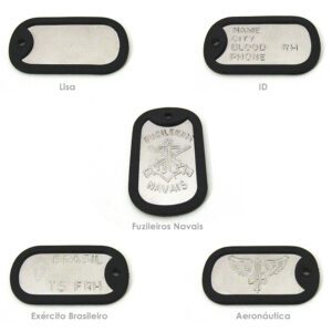 Dog Tag Alto Relevo: Placas de identificação com brasões e design em alto relevo.