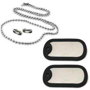 Dog tags com corrente de bolinhas, silenciadores e plaquetas de identificação. Dog Tag Alto Relevo.